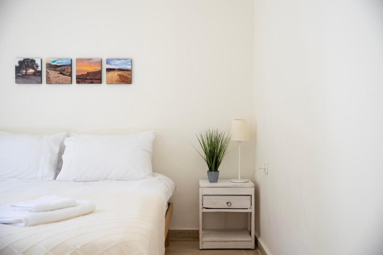 רגע ערבה Villa ‘‘En Yahav Екстериор снимка
