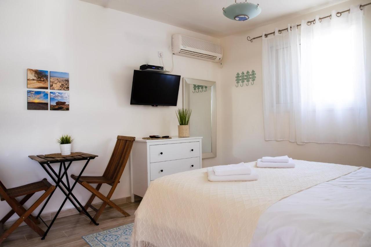 רגע ערבה Villa ‘‘En Yahav Екстериор снимка